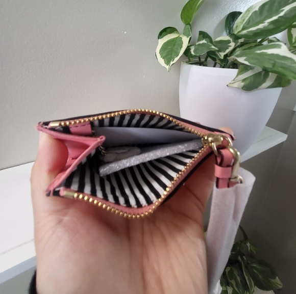 Kate Spade, credit card wallet, Yucatan pink. - Picture 3 of 3